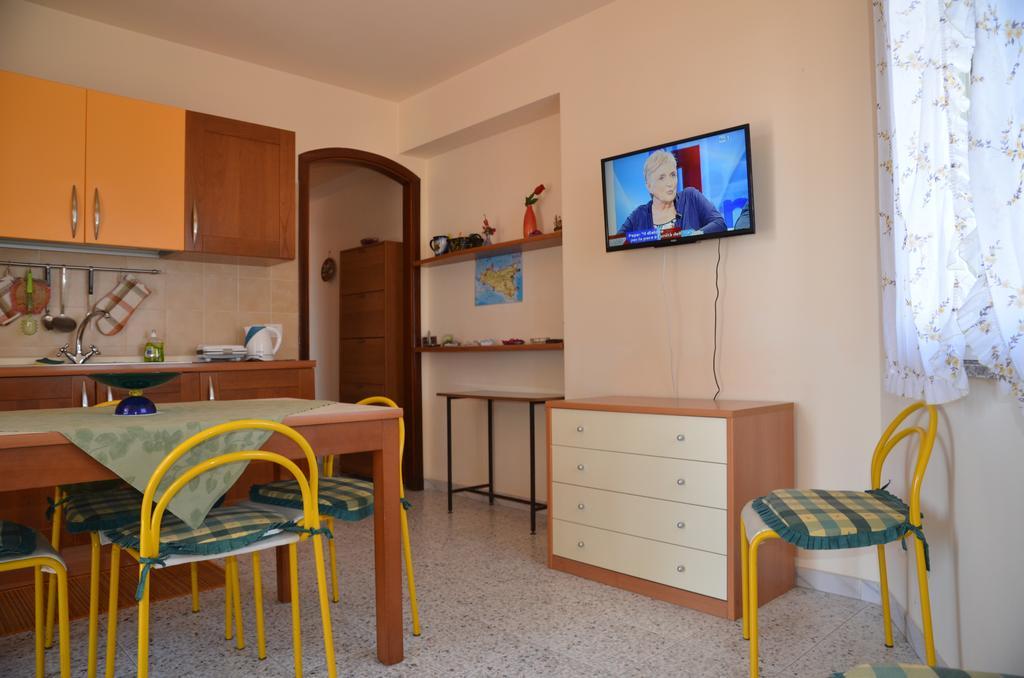 Casa Susanna Fondachello  Kültér fotó