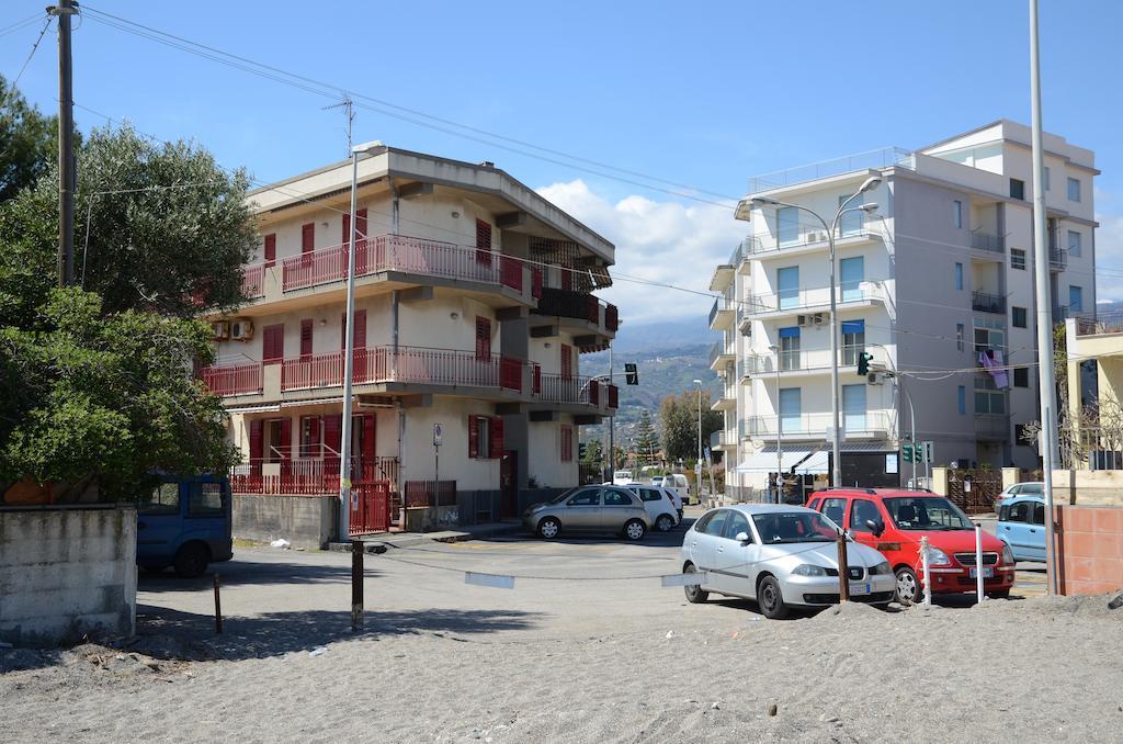 Casa Susanna Fondachello  Kültér fotó