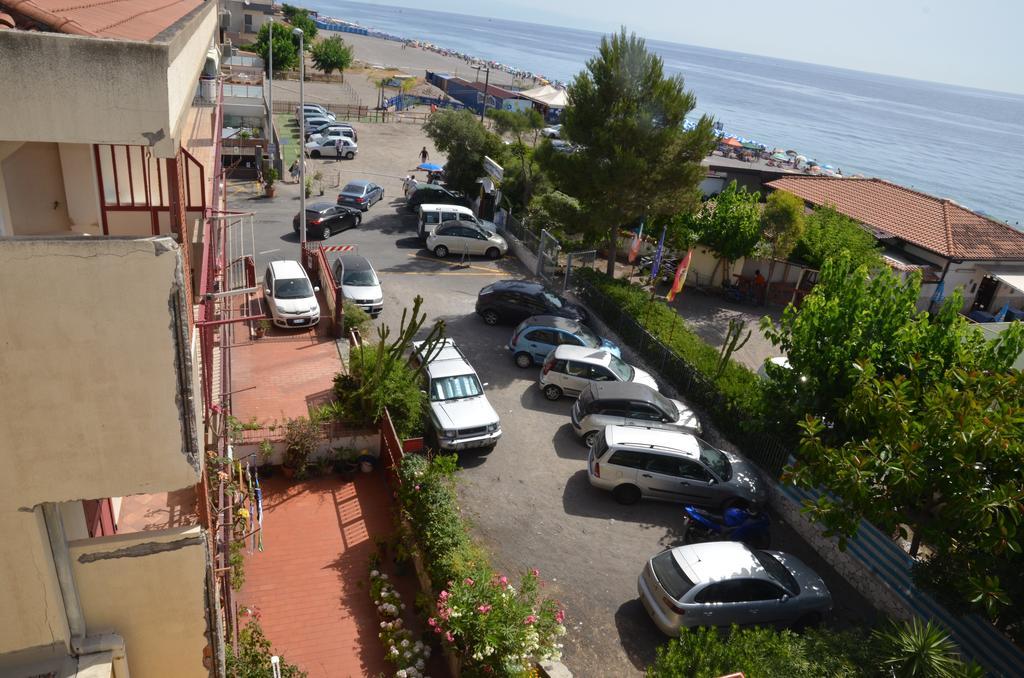 Casa Susanna Fondachello  Kültér fotó